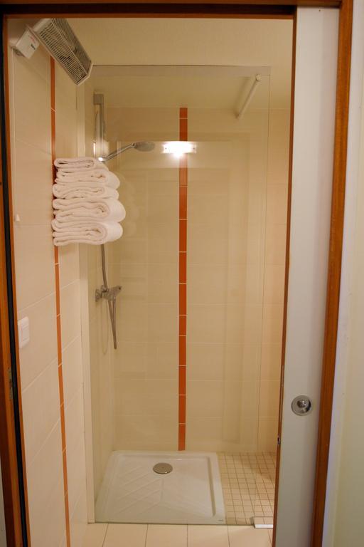 Hotel Pierre Blanche Chatillon-en-Michaille Bilik gambar